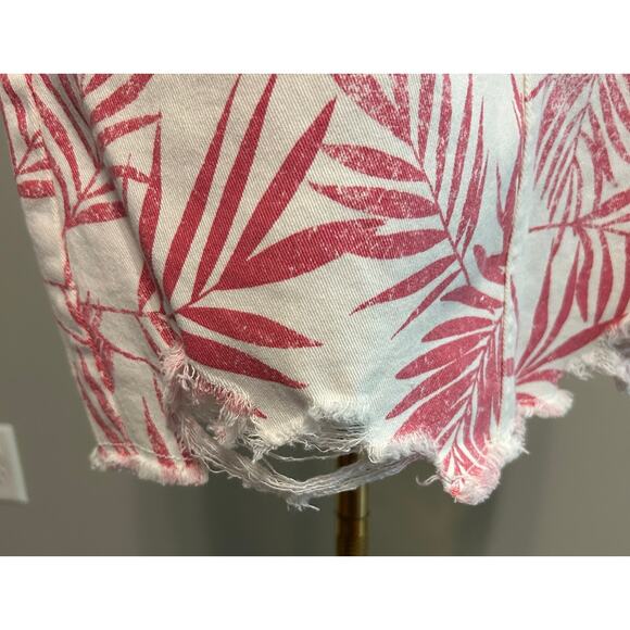Kensie Jeans Vintage Luxe Skirt NWT Women’s Distressed Palm Trees Raw Hem 6/28 - Picture 6 of 9